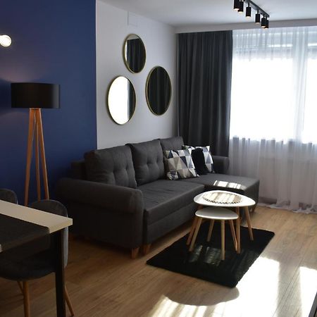 Apartament W Centrum Przy Parku Na Wyspie Пила Экстерьер фото