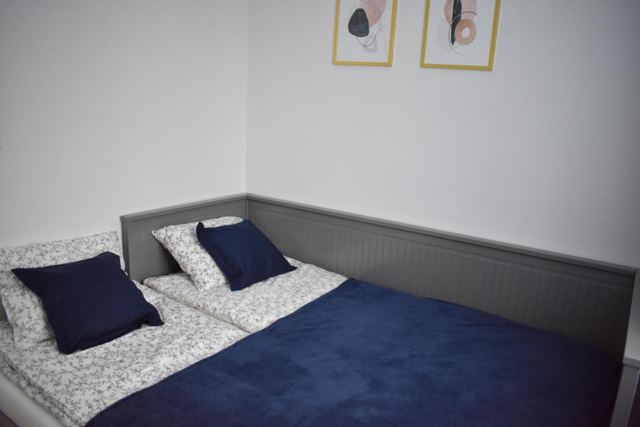 Apartament W Centrum Przy Parku Na Wyspie Пила Экстерьер фото