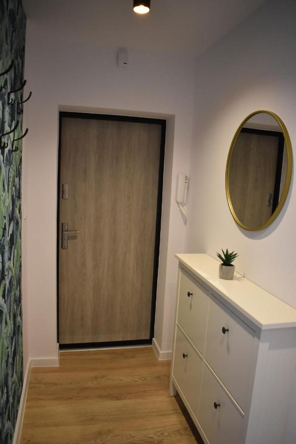 Apartament W Centrum Przy Parku Na Wyspie Пила Экстерьер фото